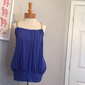 Blue gold chains top